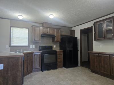 Photo 5 of 14 of home located at 62430 Locust Rd Lot 147 South Bend, IN 46614