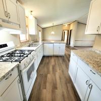 1998 Holly Park Inc Holly Park Mobile Home