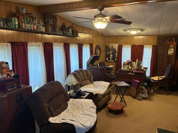 1985 barr 2 Mobile Home