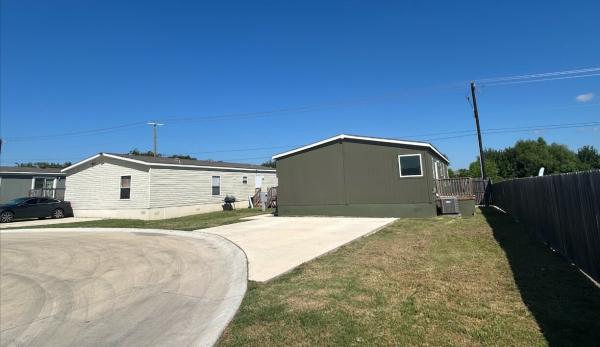 Photo 1 of 2 of home located at 113 Atakapa Ct. #4 Jarrell, TX 76537