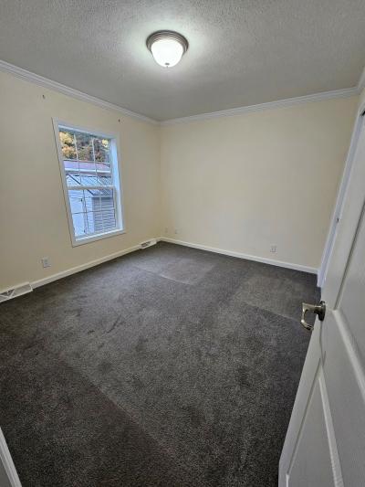 Photo 5 of 6 of home located at 32 Rainbow Run Augusta, ME 04330