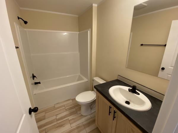 2026 Champion Homes SIG4522A Signature Series Mobile Home