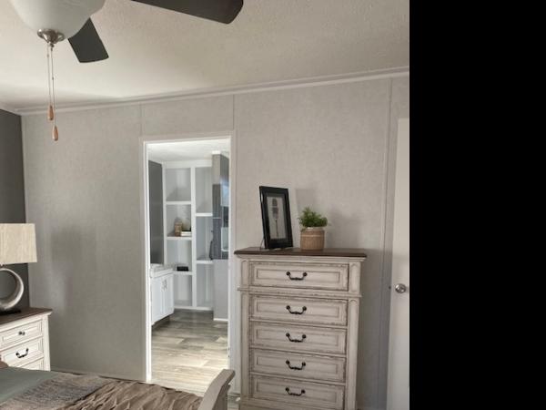 2020 FLEETWOOD Mobile Home For Sale