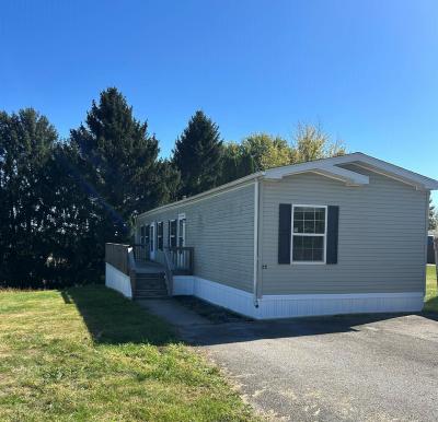 Mobile Home at 25 Wellington Drive Belle Vernon, PA 15012