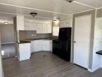 1979 Hillcrest Manufactured Home
