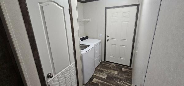 2022 Clayton Pulse 5616-708  Home