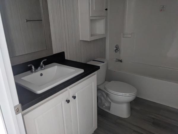 2023 Clayton Pulse 6614-701  Home