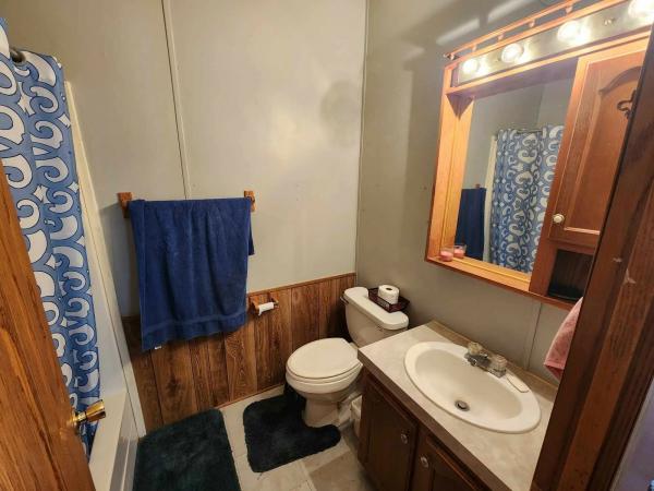 1994 Commodore   Home