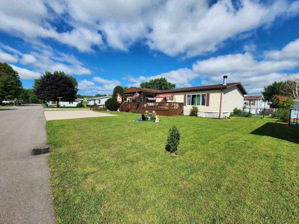 1994 Commodore   Home