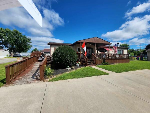 1994 Commodore   Home