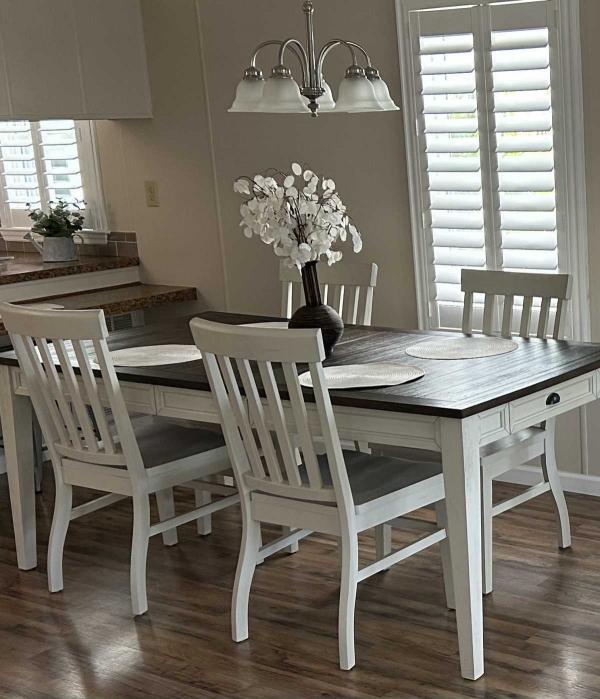 Fleetwood Barrington Mobile Home