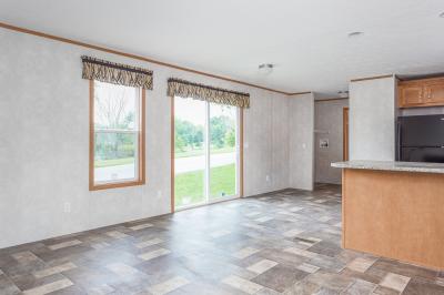 Photo 4 of 8 of home located at 6901 SE 14th Street #208 Des Moines, IA 50320