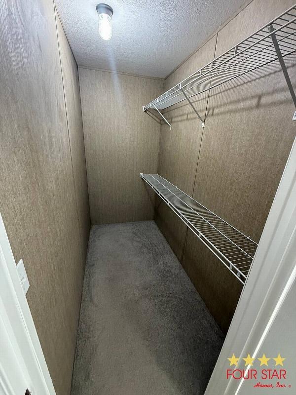 2081 FLEE Mobile Home For Sale