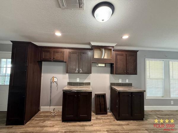 2081 FLEE Mobile Home For Sale