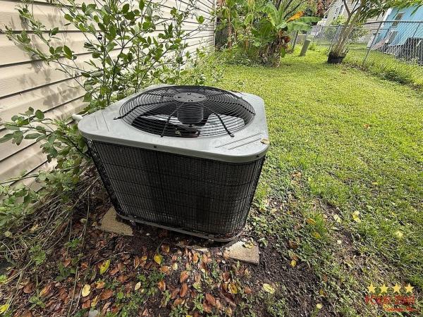 2081 FLEE Mobile Home For Sale