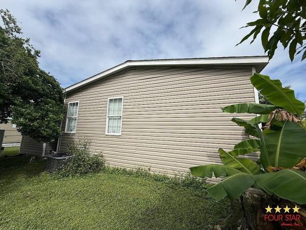 2081 FLEE Mobile Home For Sale