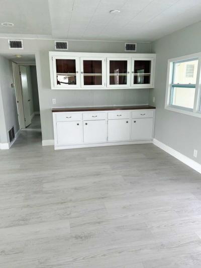 Photo 5 of 23 of home located at 2505 East Bay Dr. Largo, FL 33771