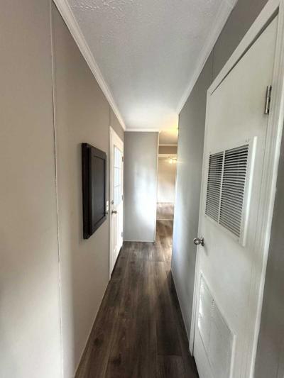 Photo 3 of 12 of home located at 534 E 37th Ave #11 Hobart, IN 46342