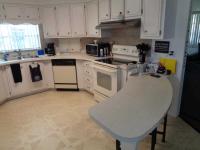 1983 TWIN Manufactured Home