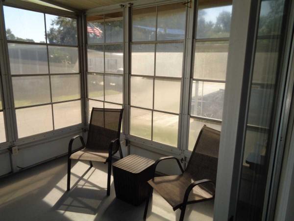 1983 TWIN Manufactured Home