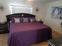 1983 TWIN Manufactured Home