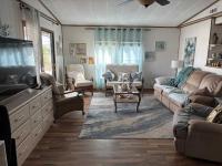 1985 Barrington DOUBLEWIDE Mobile Home