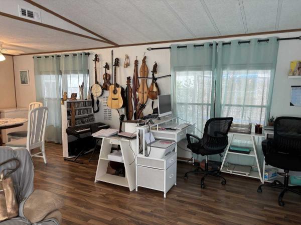 1985 Barrington Mobile Home For Sale