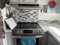 1985 Barrington DOUBLEWIDE Mobile Home