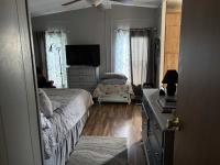 1985 Barrington DOUBLEWIDE Mobile Home