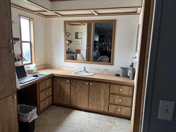 1985 Barrington Mobile Home For Sale