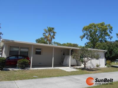 Photo 4 of 64 of home located at 1201 W Gleneagles Road, Unit A Ocala, FL 34472
