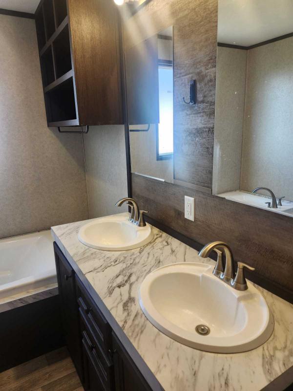 2021 Clayton Manufactured Home