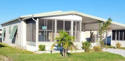Photo 1 of 31 of home located at 326 Avocado St Bradenton, FL 34207
