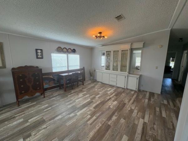 1991 Mobile Home