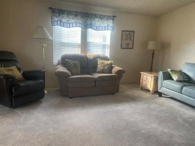 Photo 4 of 15 of home located at 461 Goldenrod Cir S Auburndale, FL 33823