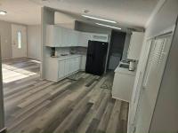 2004 FLeetwood Manufactured Home