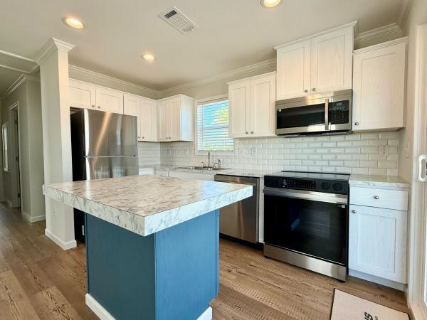 2025 Clayton 27SUN20402A Mobile Home