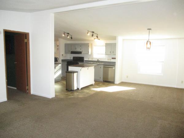 1996 Fleetwood n/a Mobile Home