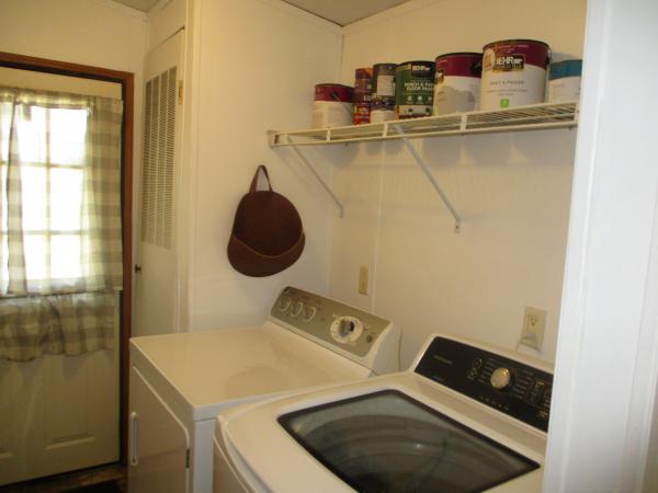 1996 Fleetwood n/a Mobile Home