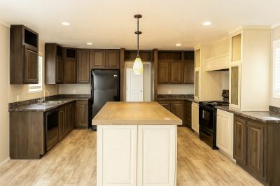 Mobile Home at 1236 North Oaklane Road Lot 244 Springfield, IL 62707