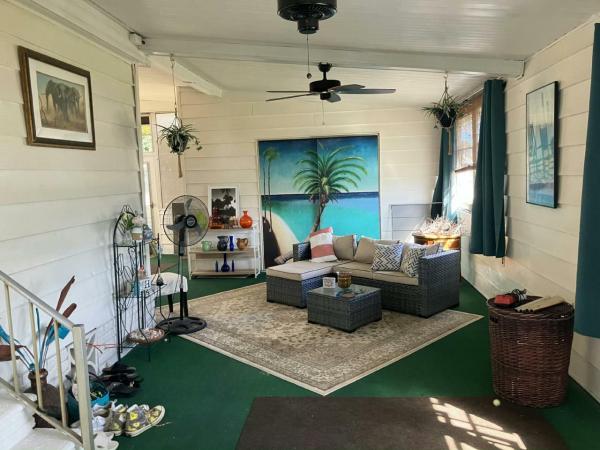 1980 Sherwood HS Manufactured Home