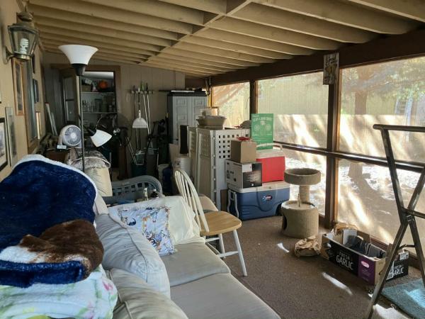 1985 CAVCO Mobile Home For Sale