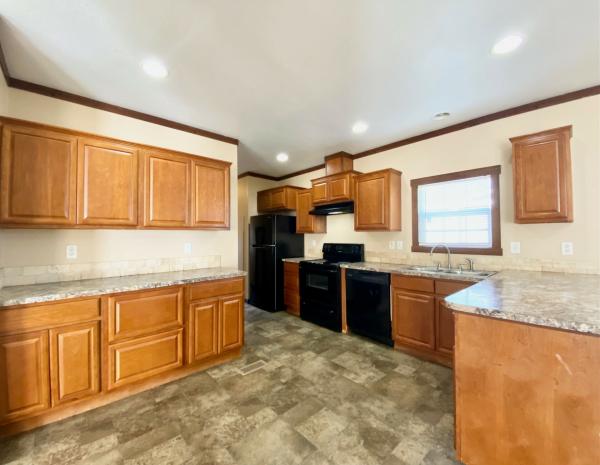 2015 Clayton 32SUN28523 Mobile Home
