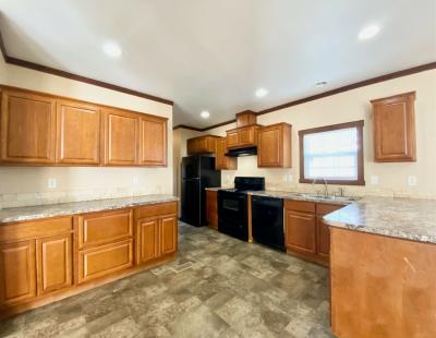 Photo 5 of 13 of home located at 7460 Kitty Hawk Rd. Site 430 Converse, TX 78109