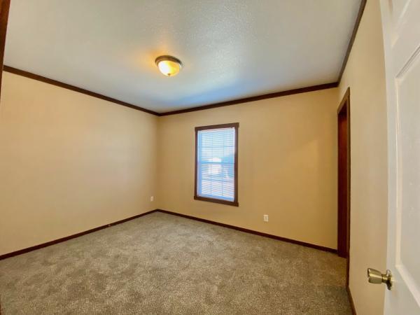 2015 Clayton 32SUN28523 Mobile Home