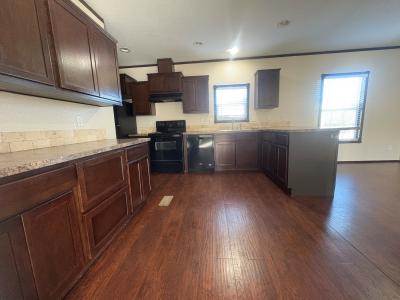 Photo 4 of 6 of home located at 931  Robin Nest Way Houston, TX 77073