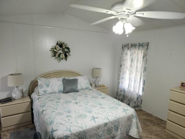 1985 Palm harbor Mobile Home