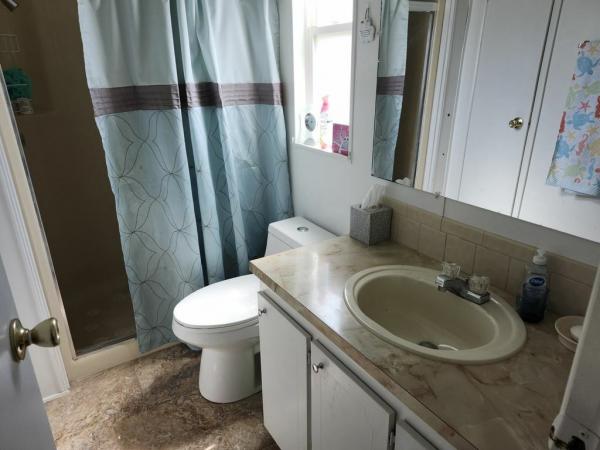 1985 Palm harbor Mobile Home