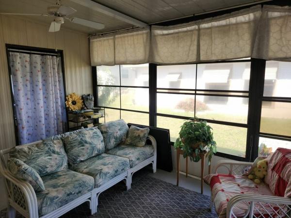 1985 Palm harbor Mobile Home