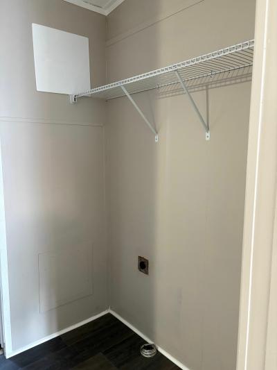 Mobile Home at 106 Windsor Ln Mulberry, FL 33860